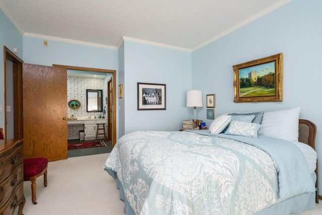 1830 Eagle Ridge Drive 1009, Mendota Heights, MN 55118