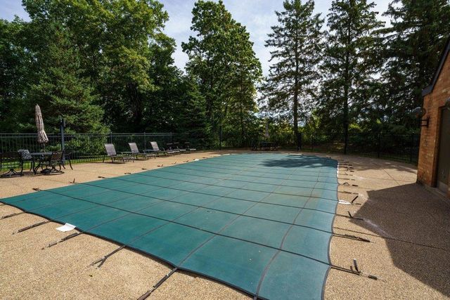 1830 Eagle Ridge Drive 1009, Mendota Heights, MN 55118