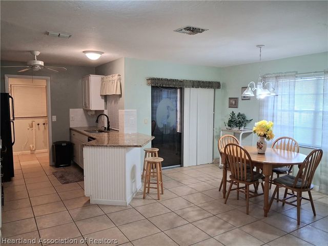 116 Friendly Circle, Sebring, FL 33876