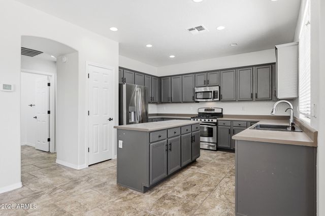 14581 W VERDE Lane, Goodyear, AZ 85395