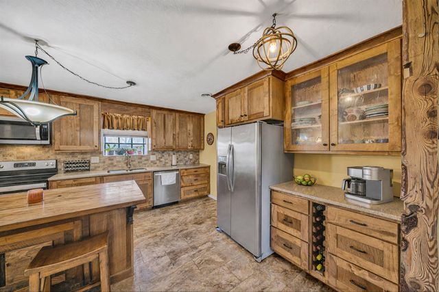 2770 Gravel Hill RD, Vinton, VA 24179