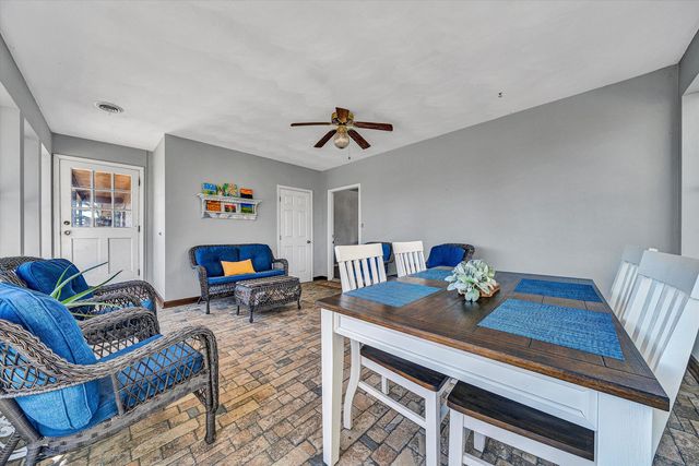 2770 Gravel Hill RD, Vinton, VA 24179