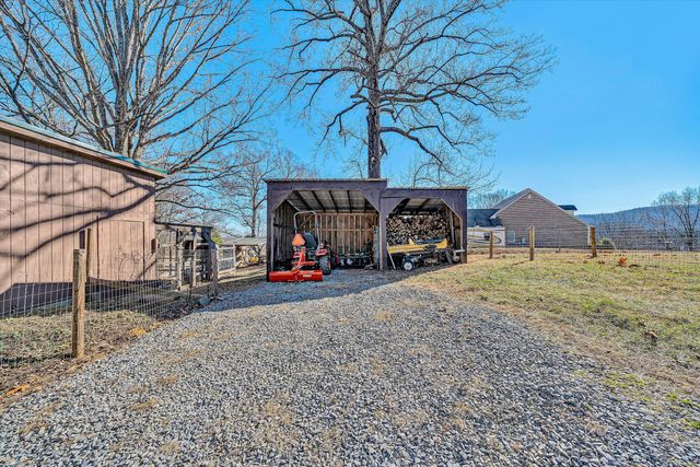 2770 Gravel Hill RD, Vinton, VA 24179