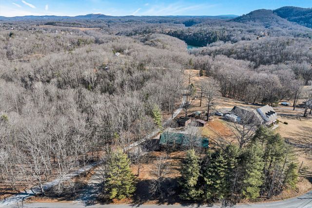 2770 Gravel Hill RD, Vinton, VA 24179