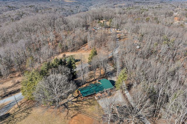 2770 Gravel Hill RD, Vinton, VA 24179