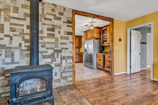 2770 Gravel Hill RD, Vinton, VA 24179