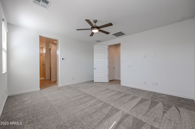 2071 W SIERRA SUNSET Trail, Phoenix, AZ 85085