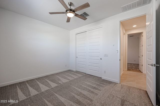 2071 W SIERRA SUNSET Trail, Phoenix, AZ 85085