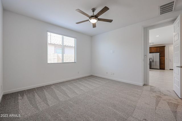 2071 W SIERRA SUNSET Trail, Phoenix, AZ 85085