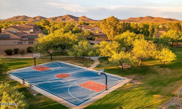 2071 W SIERRA SUNSET Trail, Phoenix, AZ 85085