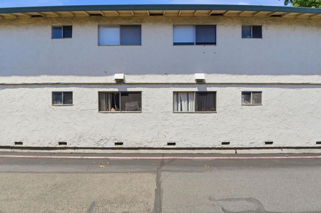 1745 Ross Circle, San Jose, CA 95124