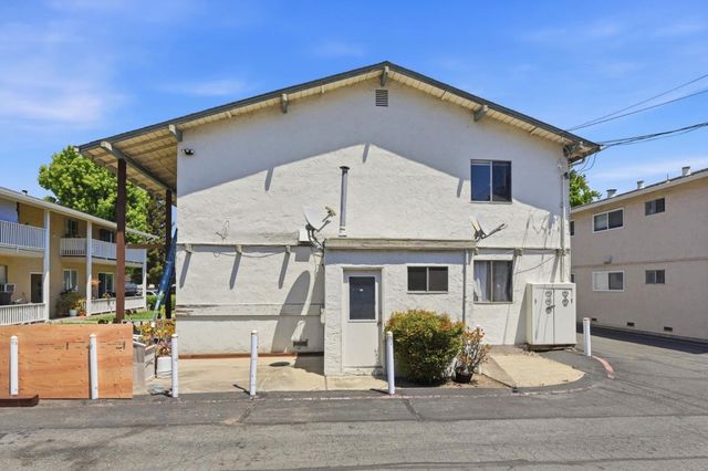 1745 Ross Circle, San Jose, CA 95124