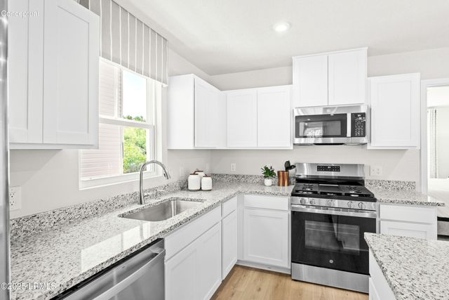 155 Crown Street, Hardeeville, SC 29927