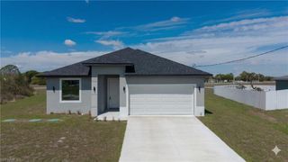 9041 Lamkin CIR, Labelle, FL 33935