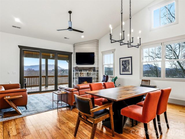 80 Caledonia Road, Asheville, NC 28803