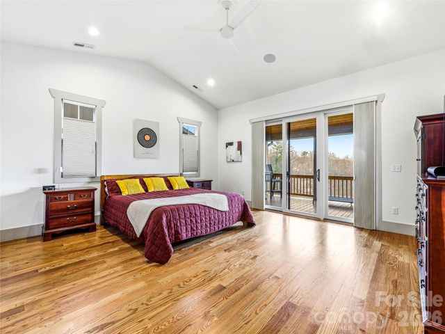 80 Caledonia Road, Asheville, NC 28803