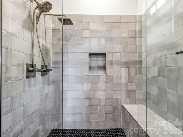 80 Caledonia Road, Asheville, NC 28803