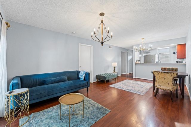 1516 Bay Area Boulevard B8, Houston, TX 77058