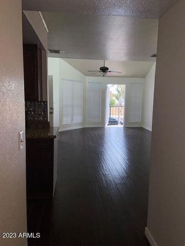 8888 N 47TH Avenue 243, Glendale, AZ 85302