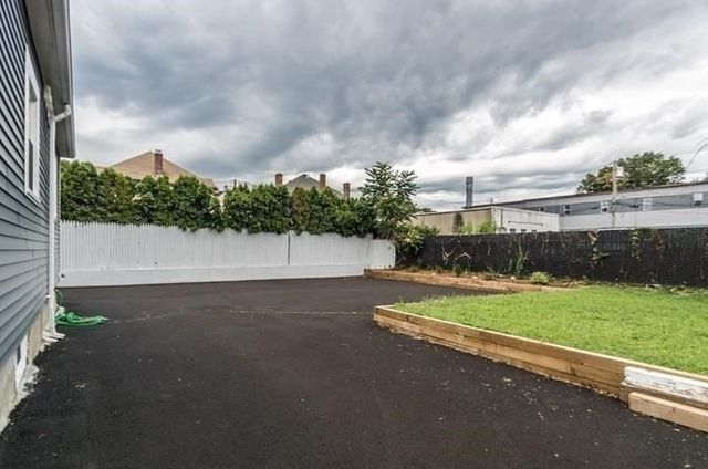 127 Pond Street 1, Waltham, MA 02451