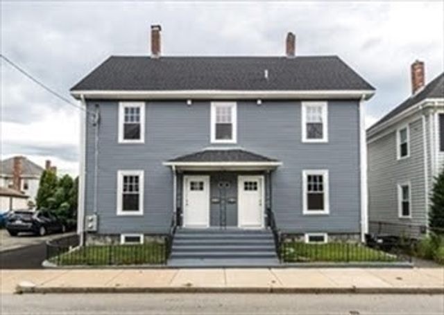 127 Pond Street 1, Waltham, MA 02451
