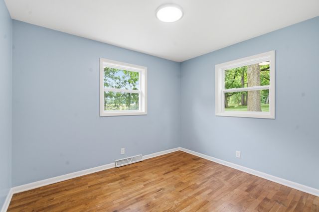 22891 French Road, Mattawan Vllg, MI 49071