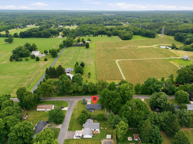 22891 French Road, Mattawan Vllg, MI 49071