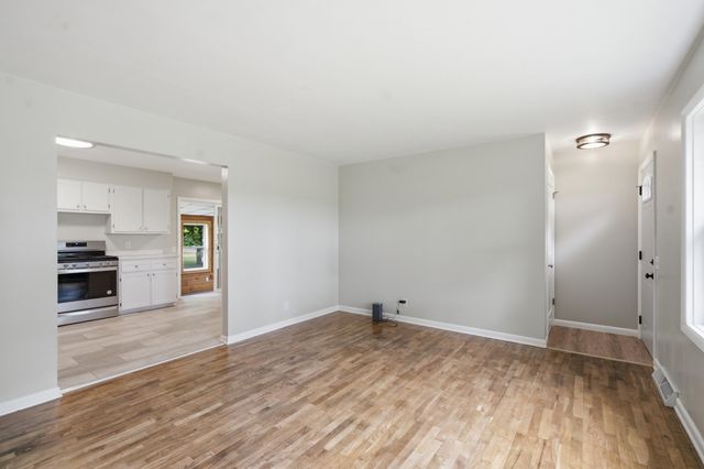 22891 French Road, Mattawan Vllg, MI 49071