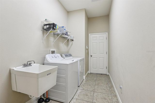 221 SUNSET CREST COURT, Apollo Beach, FL 33572