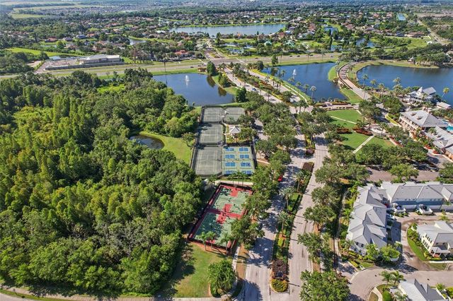 221 SUNSET CREST COURT, Apollo Beach, FL 33572