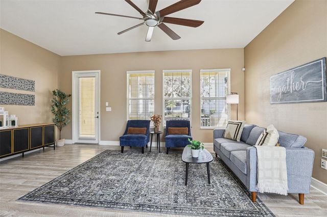 221 SUNSET CREST COURT, Apollo Beach, FL 33572