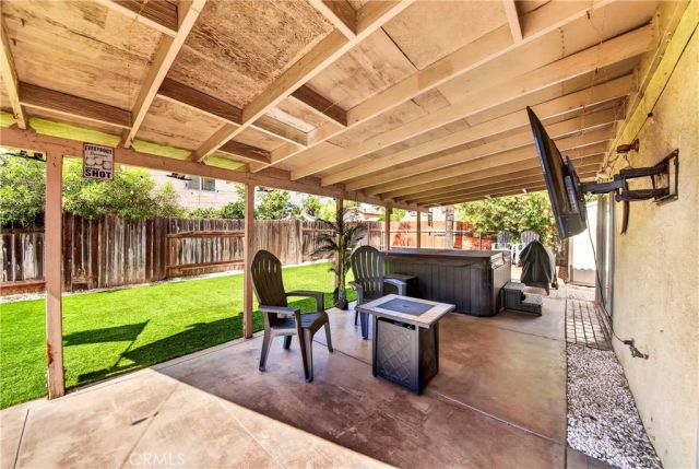 7140 Stoney Creek, Highland, CA 92346