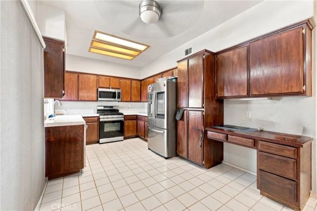 36933 Cadmia Court, Palmdale, CA 93552
