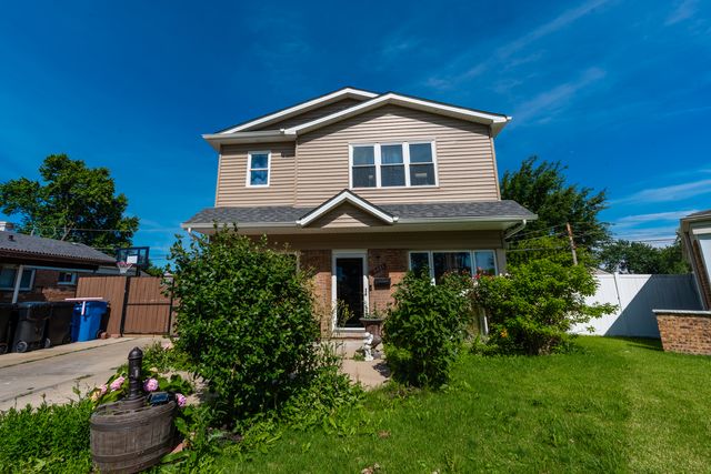 8421 S SCOTTSDALE Avenue, Chicago, IL 60652