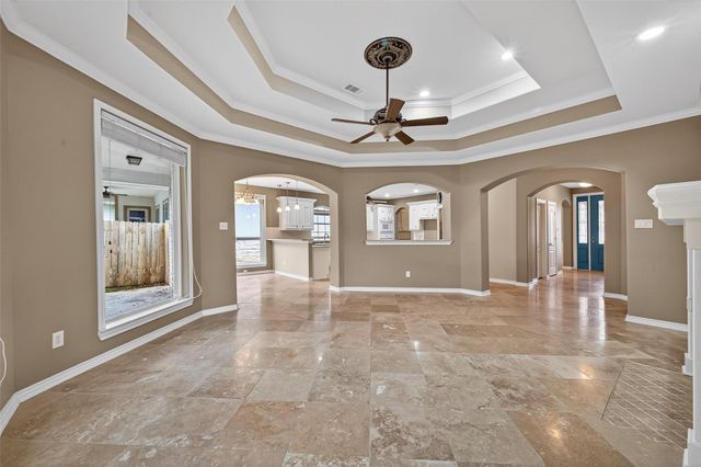 15 Wick Willow Road, Montgomery, TX 77356