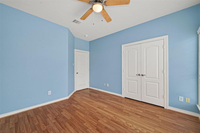 15 Wick Willow Road, Montgomery, TX 77356