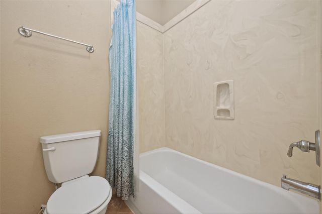 15 Wick Willow Road, Montgomery, TX 77356