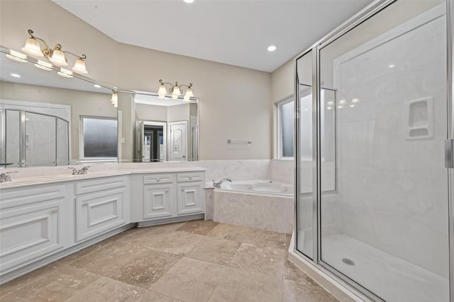 15 Wick Willow Road, Montgomery, TX 77356