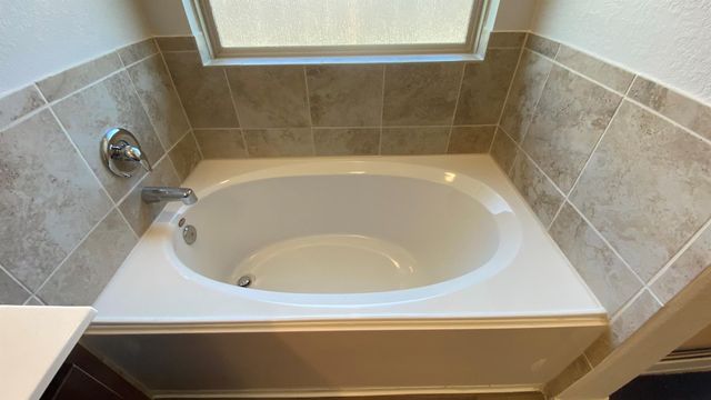 3304 Kenner DR, Pflugerville, TX 78660