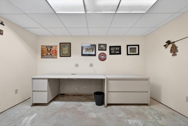 N2W27268 Lyles DRIVE, Waukesha, WI 53188