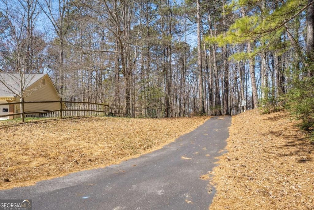 2661 Sandpoint Way, Roswell, GA 30075 — photo 3