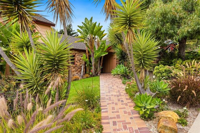 105 Park Pl, Pismo Beach, CA 93449