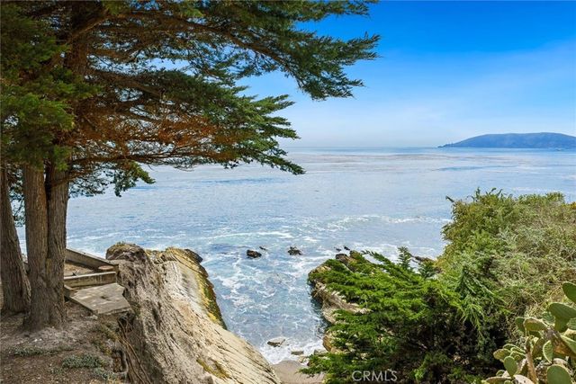 105 Park Pl, Pismo Beach, CA 93449