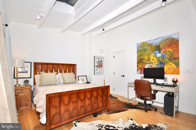 1525 RODMAN ST, Philadelphia, PA 19146