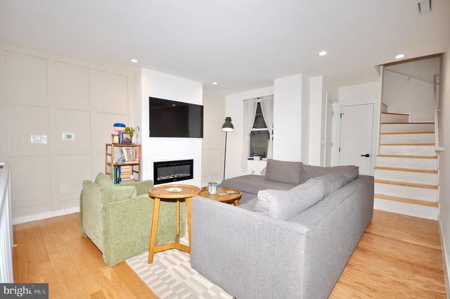 1525 RODMAN ST, Philadelphia, PA 19146