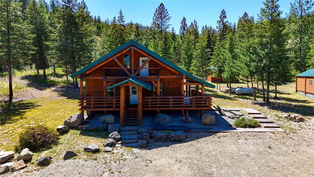 Image 10 of property listing at 51 Livin Way, Plains, MT 59859