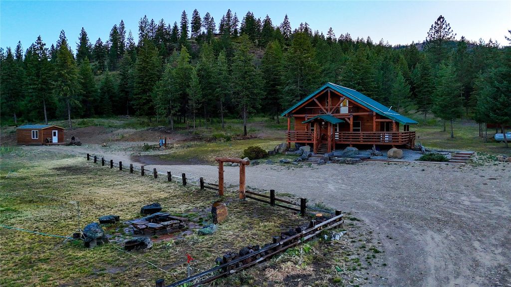 Image 11 of property listing at 51 Livin Way, Plains, MT 59859