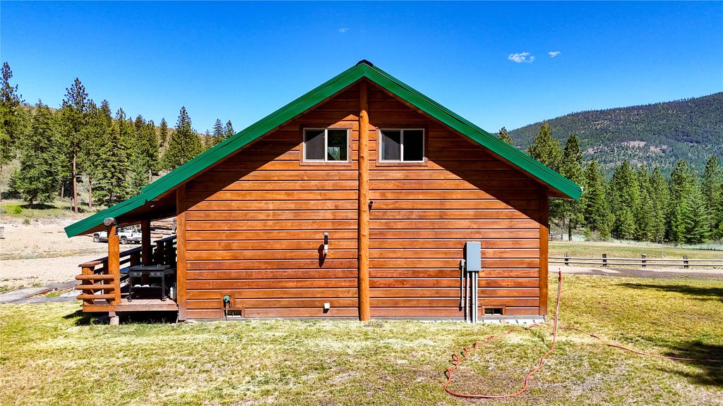 Image 7 of property listing at 51 Livin Way, Plains, MT 59859