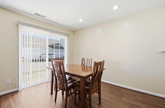 7845 Meadowlark Lane S, Reynoldsburg, OH 43068