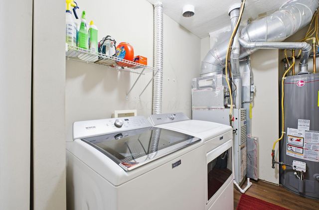 7845 Meadowlark Lane S, Reynoldsburg, OH 43068